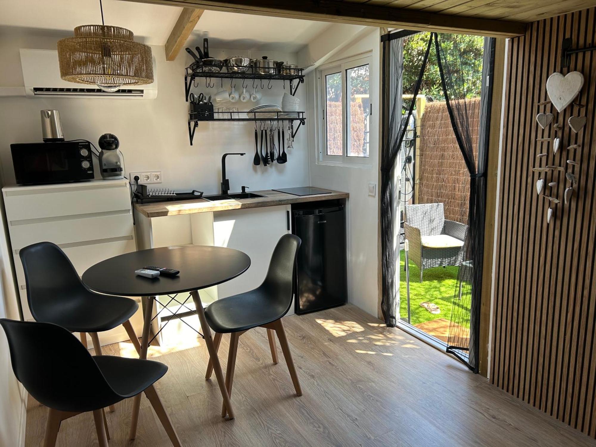 La Floresta Suite Sant Cugat del Valles Exterior photo