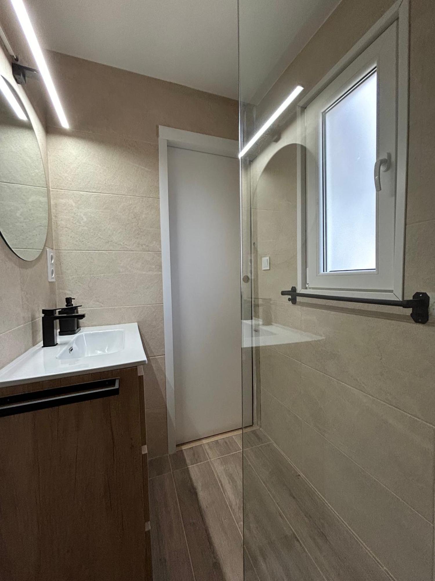 La Floresta Suite Sant Cugat del Valles Exterior photo