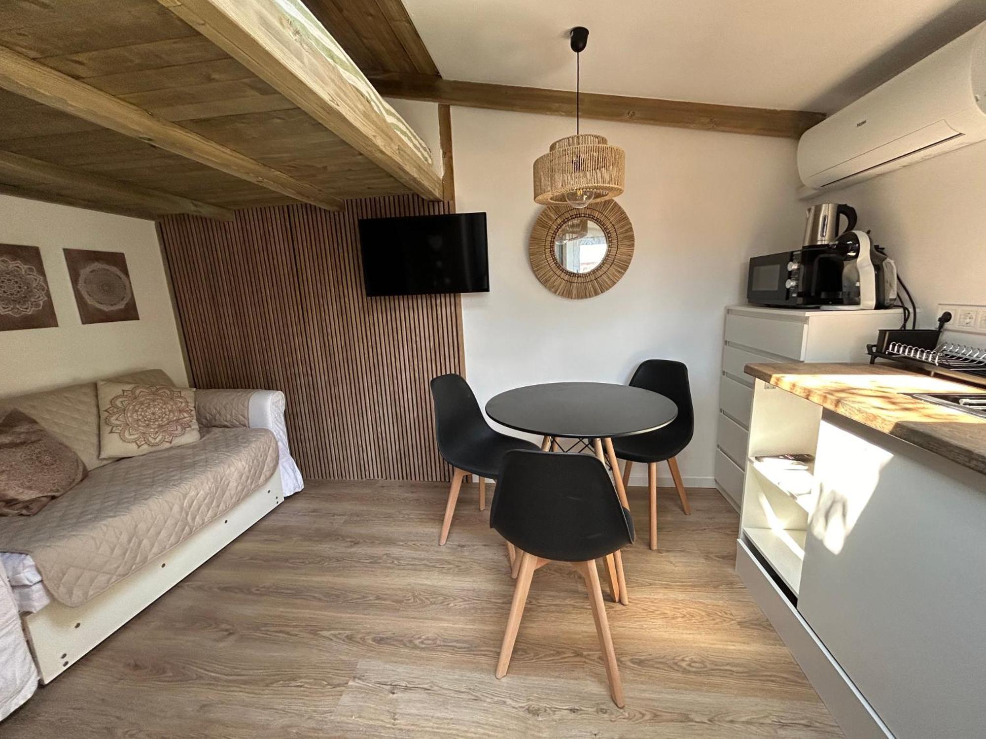 La Floresta Suite Sant Cugat del Valles Exterior photo